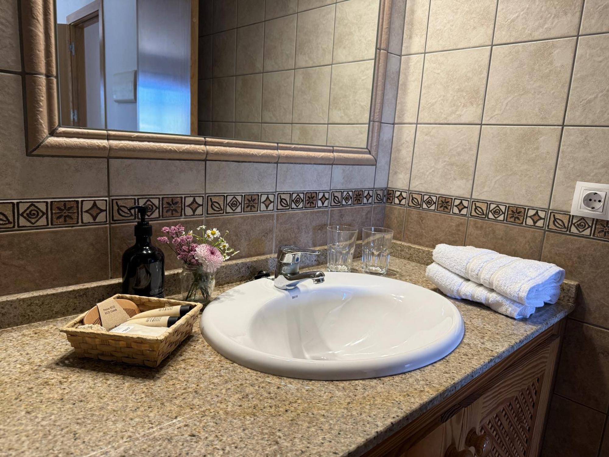 הוילה Cala Boix Agroturismo Sa Marina - Adults Only מראה חיצוני תמונה